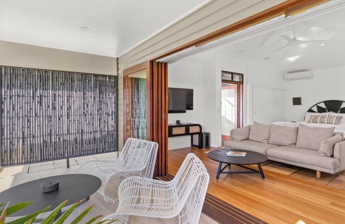 Ewingsdale Cabin | Your Luxury Escape - Cape Vue - Studio 3