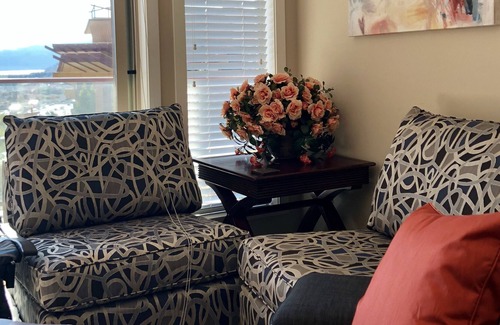 Central Okanagan Condo | Your Okanagan Vacation Destination! Pools, Hot Tub, fun in the Sun!