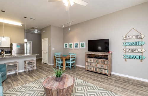 Corpus Christi House | Your Perfect Pet-Friendly Getaway: Heated Pools and Steps to the Beach