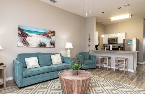 Corpus Christi House | Your Perfect Pet-Friendly Getaway: Heated Pools and Steps to the Beach