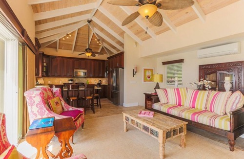 Grapetree Villa | Your private resort! Enjoy the island's best sunsets!