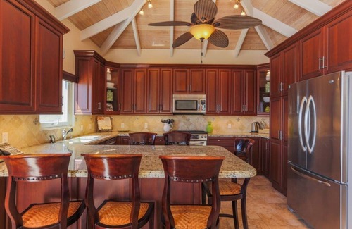 Grapetree Villa | Your private resort! Enjoy the island's best sunsets!