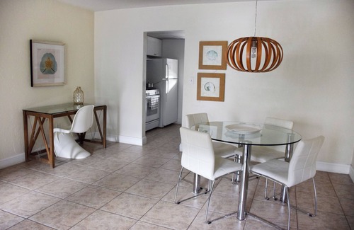 Key Biscayne Apartment | Your Relaxing Getaway Awaits! 2 Bedroom Suite, Living Room and Full-Kitchen