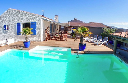 La Jarne Villa | Your vacation with heated swimming pool near the ocean and La Rochelle