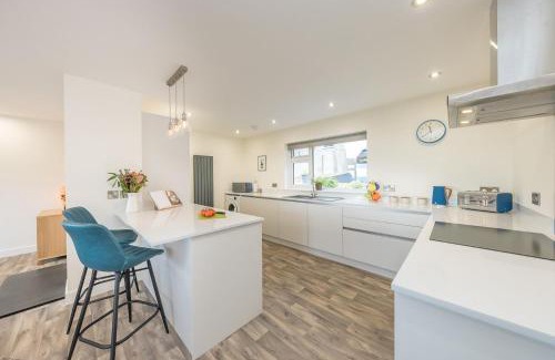 Criccieth House | Yr-Awel
