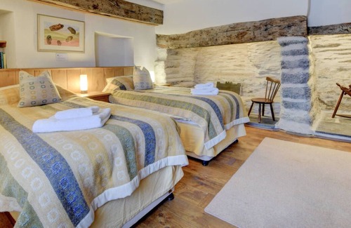 Machynlleth House | Ysgubor Newydd in Machynlleth