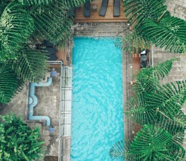 Mile Hotel | Yue Xin Yuan Spa Resort