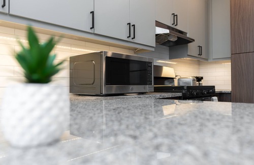 Urbana Apartment | Yugo Guest Suites