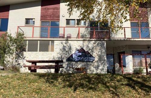 Jindabyne Hotel | Yuki Inn Jindabyne