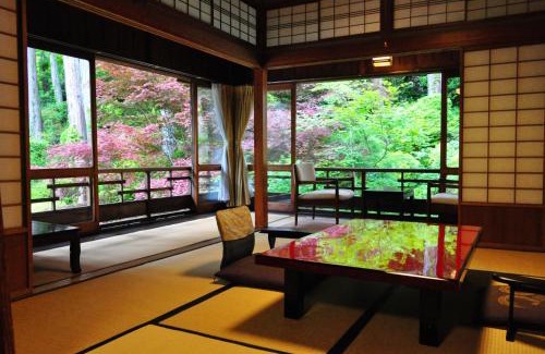 Gero Onsen Hotel | Yunoshimakan