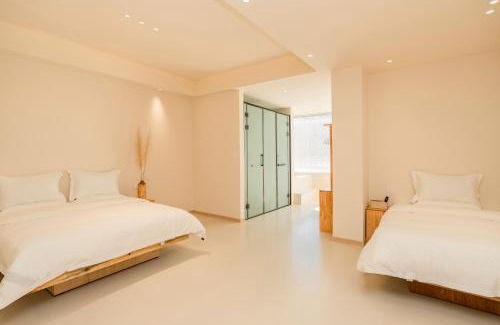 Dali Bed & Breakfast | Yunyuan Private Hot Spring Bed and Breakfast