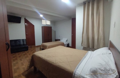 Ayacucho Hotel | Yuraq Wasi Hostal