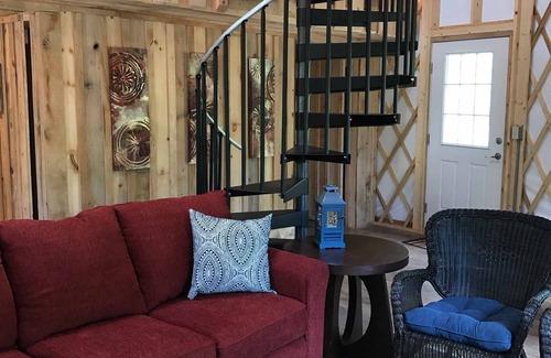 Glen Lyn Cabin | Yurt 2 | Shumate Yurt at Kairos Resort