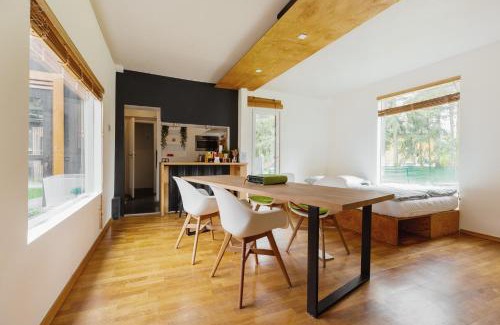 Bratislava Apartment | YUZU Green Apartment