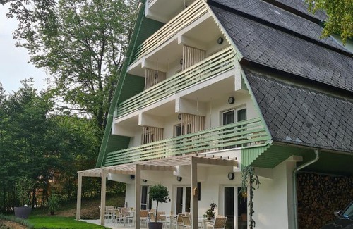 Sikonda Bed & Breakfast | Zöld Béka Vendégház