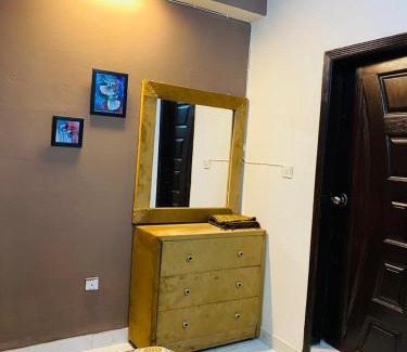 E-11 Sector Apartment | Zaar lodges