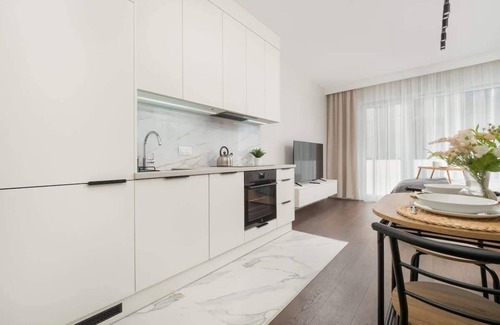 Katowice Apartment | Zabrska 15 | Katowice | Cosy Studio | Parking & Balcony