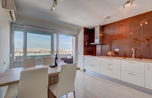 Zadar Apartment | Zadar - Apartment near the beach and the center on the 12th floor