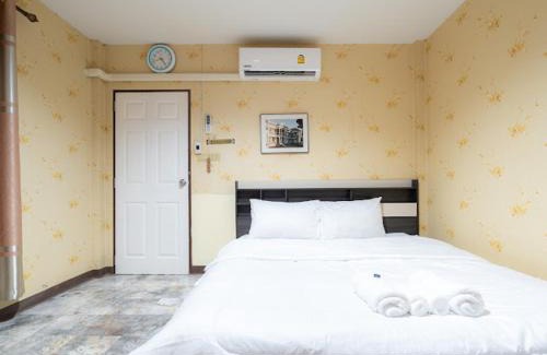 Khlong Hae House | Zaina Home Halal حل