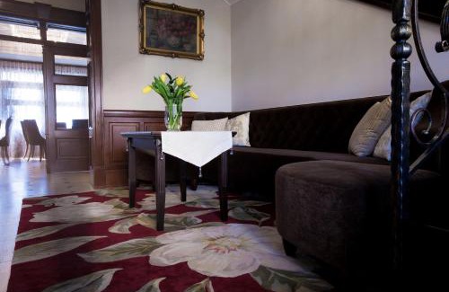 Dubiecko Hotel | Zamek Dubiecko