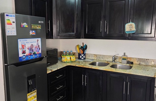 Ziadie Gardens Condo | Zania's comfy Placenn