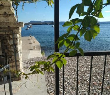 Komiza Apartment | Zanicovo beach apartment