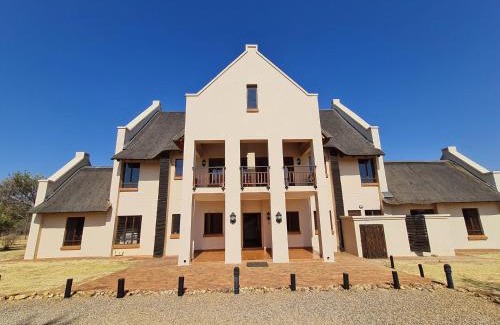 Leeupoort House | Zebula No 2 Waterbergs Over the Savannah 4 Bedroom