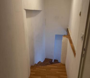 La Ferte-sous-Jouarre Apartment | Zedd Apartment