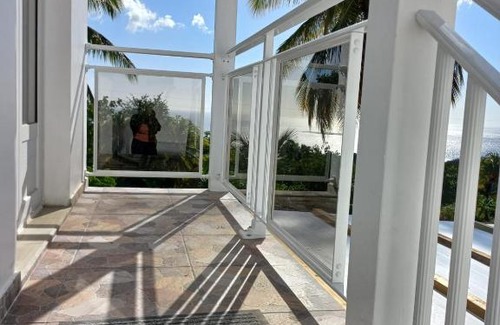 Vieux-Habitants Apartment | Zen’Couché de soleil