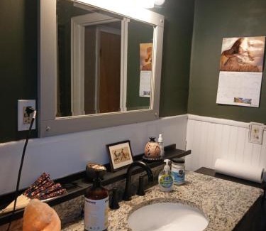 Lawrence House | Zen Zone