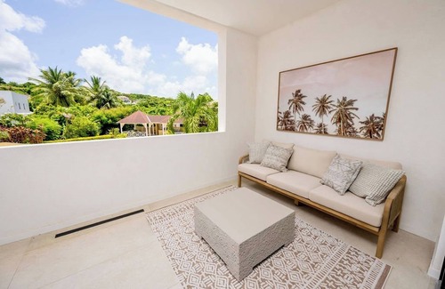 Saint Peter Parish Apartment | ZenBreak Azzurro #12, 2bd