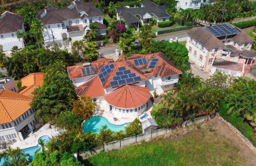 Holder's Hill House | ZenBreak Marzalea Villa 5bd
