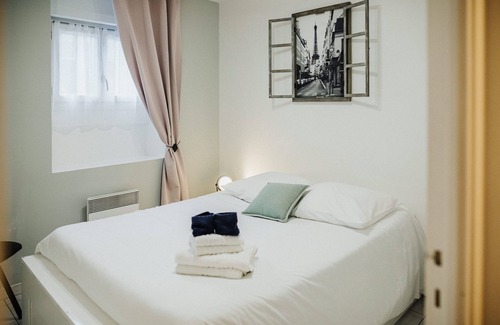 Cherbourg-en-Cotentin Apartment | Zenest ★Independent, Functional and Well Situated★