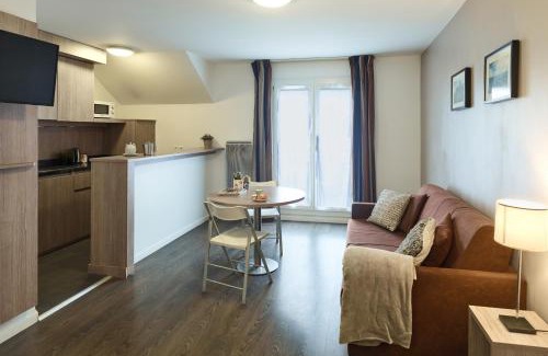 Roissy-en-France Apartment | Zenitude Hôtel Résidences Roissy Village