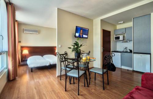 Lourdes Apartment | Zenitude Hôtel-Résidences Les Jardins de Lourdes