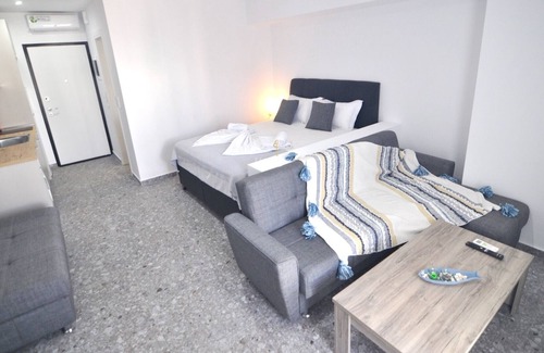 Gerakini Apartment | Zennova #27 Sirene Luxury Studio