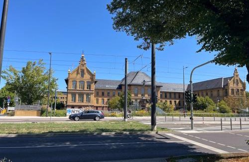 Halle Apartment | Zentral, direkt am BG Krankenhaus
