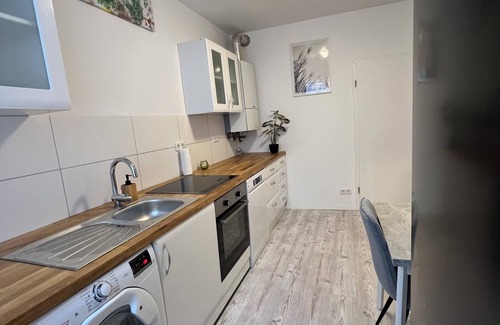 Krefeld Apartment | Zentrale Wohnung In Krefeld