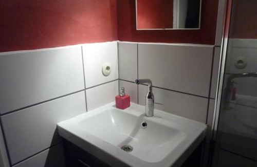 Volksdorf Apartment | Zentrum Volksdorf 350m zur U-Bahn! Sehr gute Lage schickes Apartment