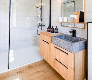 Fiesch Apartment | Zer Treichi Appartements