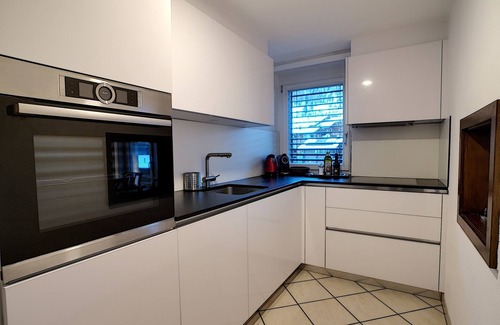 Zermatt Apartment | Zermatt Attila, Spacious Downtown Flat - Sleeps 7