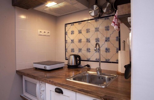 Setubal Apartment | Zeta Coffees - Studio I