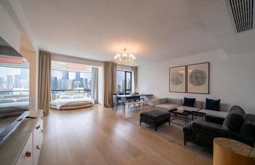 Huangpu Apartment | ZHome-Magnificent scenery of the Huangpu River-Near the Bund