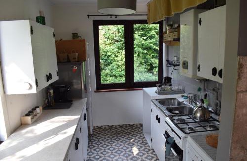 Brenna Apartment | Zielony Otoczak