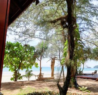 Ranong Resort | Ziggy Stardust