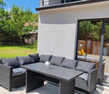 Dimitrovgrad House | Zikin dom