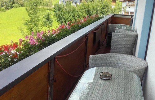 Buch in Tirol Apartment | Zimmer 3 - Haus Pfandler