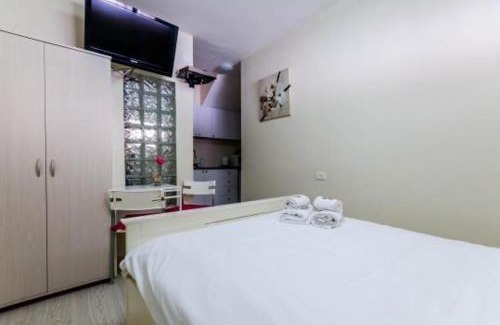 Kfar Sava House | Zimmer Ba'Ir