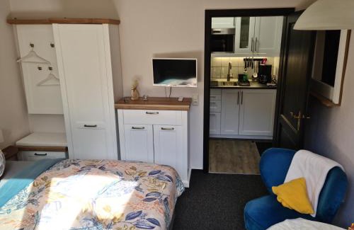 Zingst House | Zimmer " Sonnenschein"