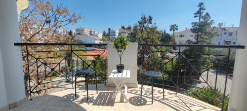 Lakatamia Apartment | Zinas modern flat Nicosia